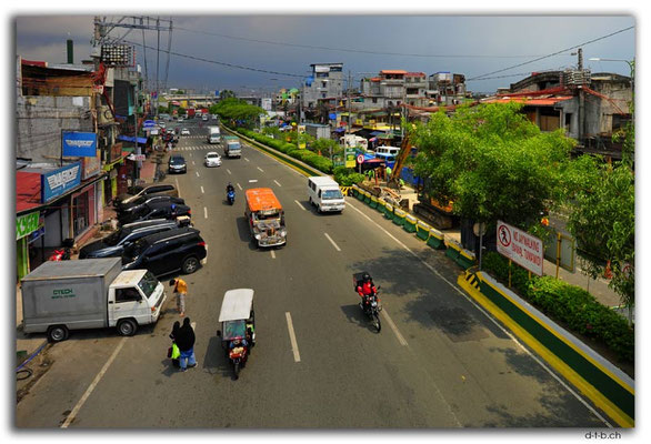 PH0140.Manila.Mainroad