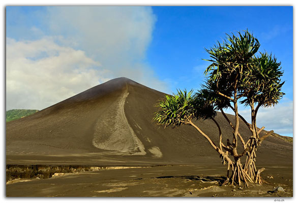 VT0078.Tanna.Volcan Yasur