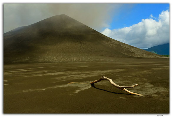 VT0075.Tanna.Volcan Yasur