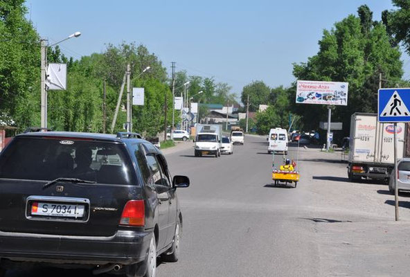 KG: Solatrike verlässt Bishkek (Foto: Tobias)