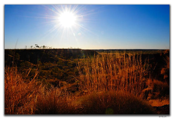 AU0218.Ngumban Cliff Lookout.Sonnenuntergang