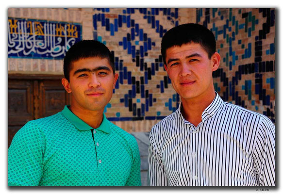 UZ0086.Samarkand.Registan.Usbeken