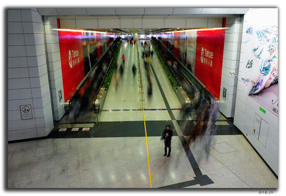 HK0054.Metro Station