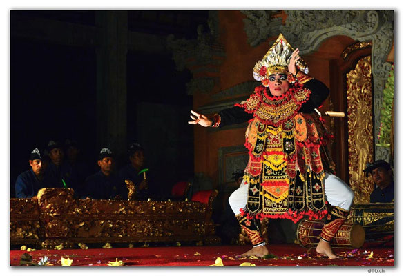 ID0151.Ubud.Tanz