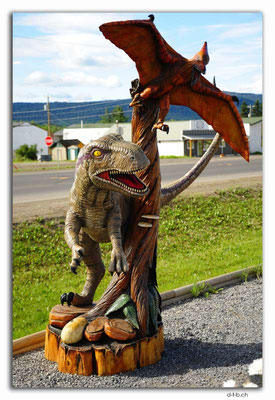 CA0563.Chetwynd.Wood Chainsaw carving 