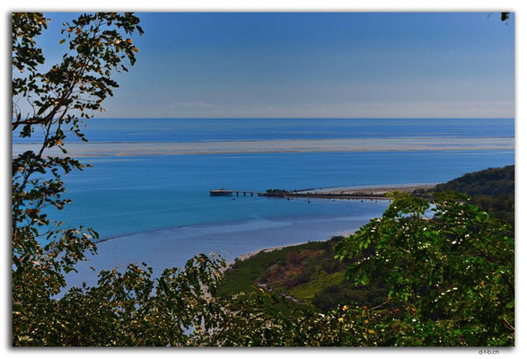 FJ0068.Vatia Lookout Point.Reef at Low tide
