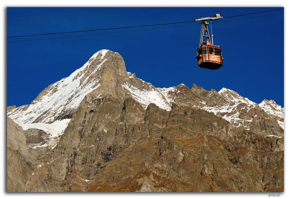 GW0483.Wetterhorn mit Pfingsteggbahn
