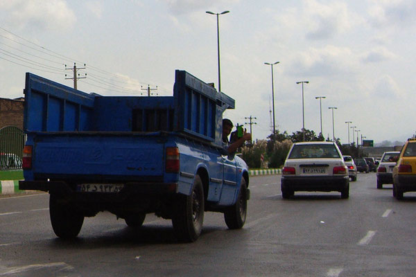 Iran: Auto 5