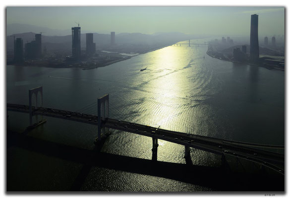 MO0016.Sai Van Bridge