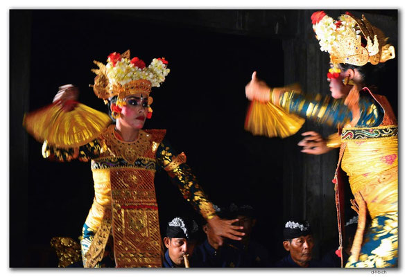 ID0156.Ubud.Tanz