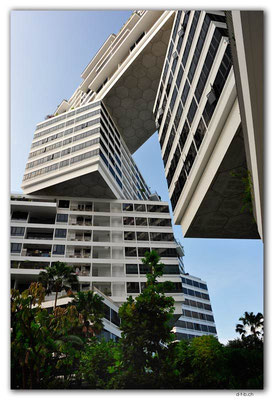 SIN0032.The Interlace