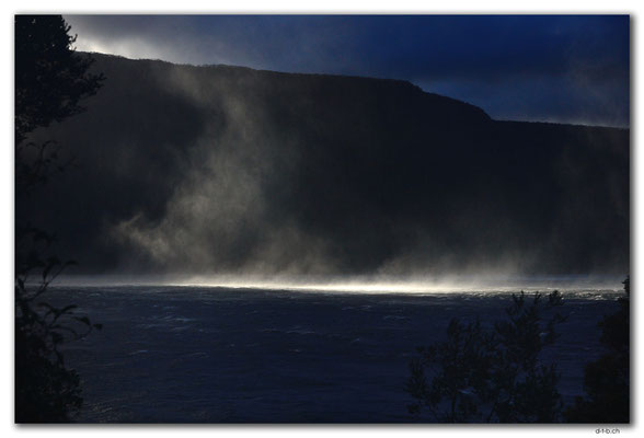 AU1401.Overland Track.Wind over Lake St.Clair
