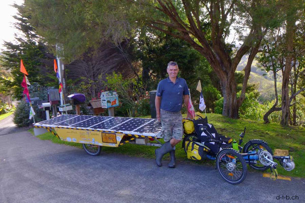 NZ: Solatrike in Whangarei mit Host Stephen