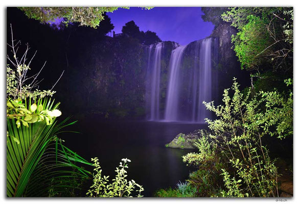 NZ0175.Whangarei Falls at moonlight