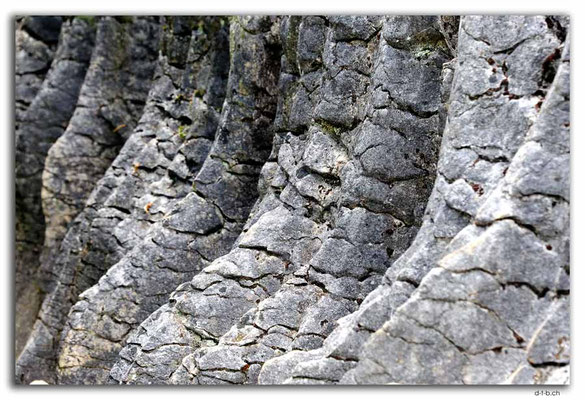 NZ0559.Labyrinth Rocks. The Glacier