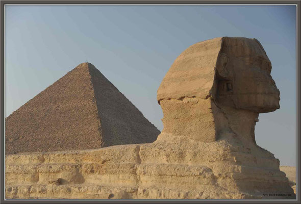 EG010.Pyramide und Sphinx.Gizeh