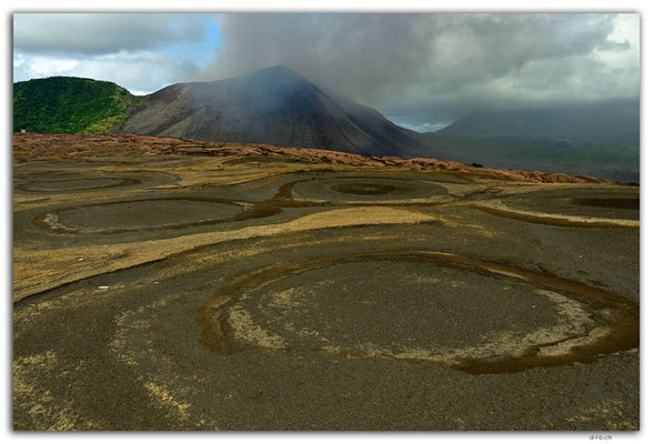 VT0043.Tanna.Volcan Yasur