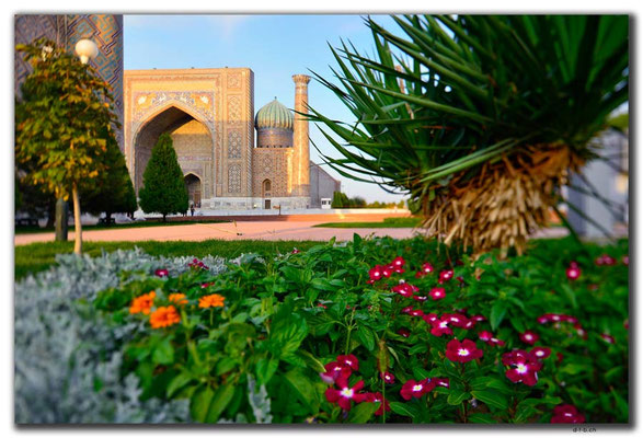 UZ0116.Samarkand.Registan