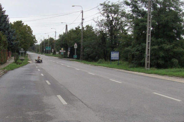 HU: Lonely on the streets (Photo: Erhard)