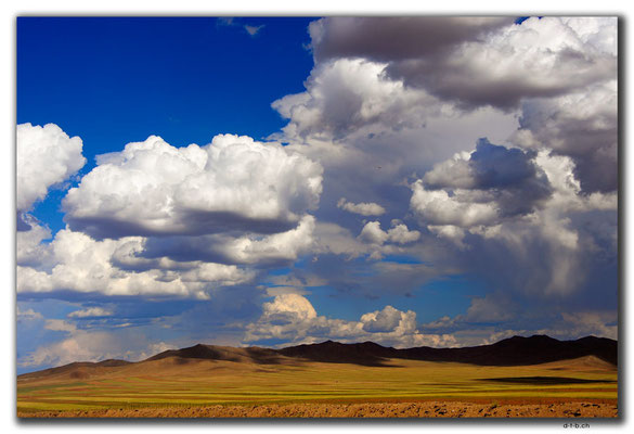MN0086.Mongolische Landschaft