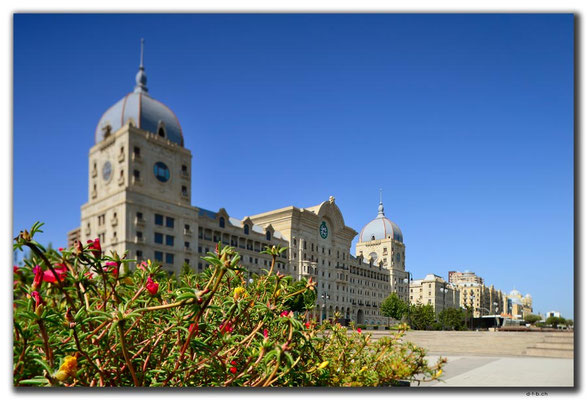 AZ044.Baku