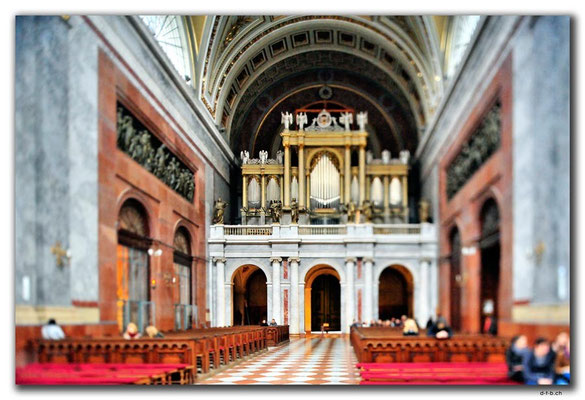 HU010.Esztergom.Basilika