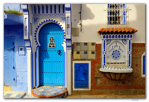MA0433.Chefchaouen.Place El Haouta