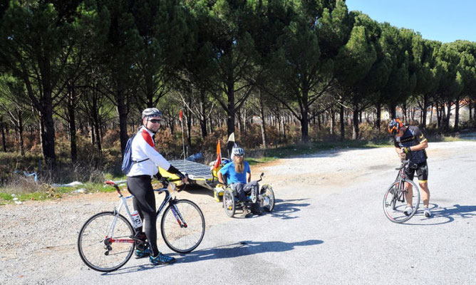 TR: Presse auf dem Weg von Mugla nach Gökova
