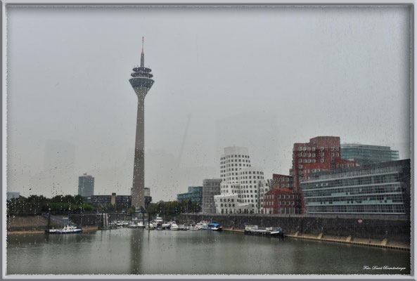 A0426.Regen in Düsseldorf.