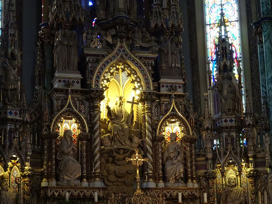 Urlaub in Ottawa: Verzierungen in der Notre Dame Basilica.