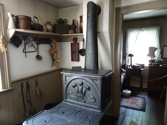 Black Creek Pioneer Village: Blick in das Mackenzie House, das eine kleine Schneider-Werkstatt beherbergte.