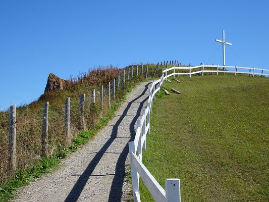 Urlaub in Quebec: Aufstieg zur Steilküste bei Percé.