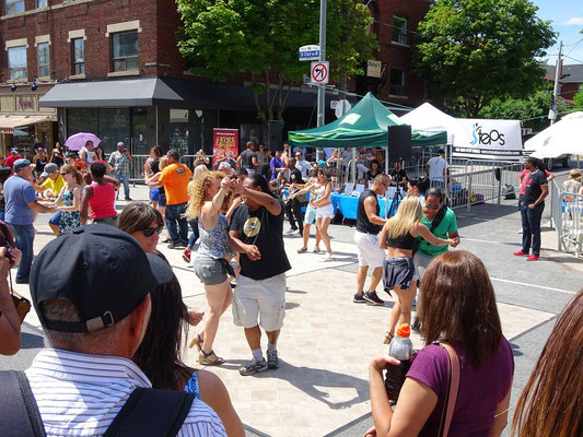 Und noch ein Bild von Torontos Salsa-Fest auf der St. Clair.