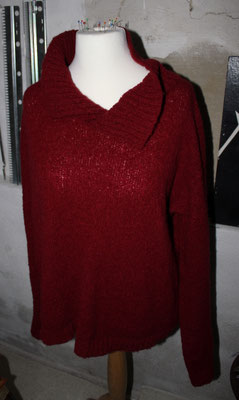 sehr leichter + sehr warmer Pullover, extra groß und gemütlich; 90 €