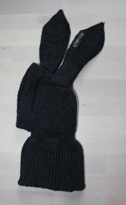 reine Wolle; 45 €