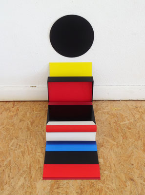 objekt.konkret VI/2  80x40x120cm holz,mdf,farbkarton,glas  2022
