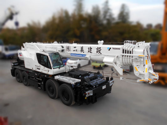 ラフテレーンクレーン　GR-1000N