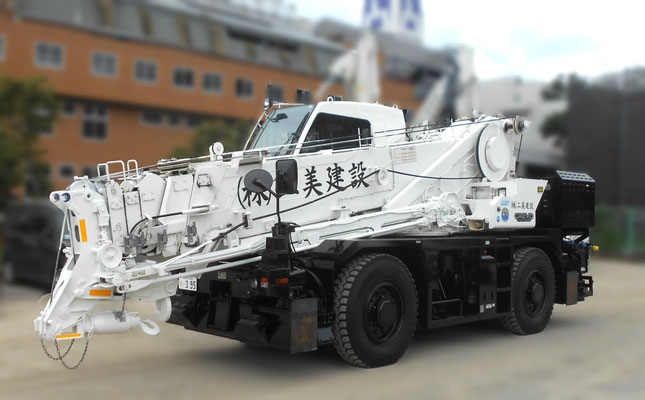 ラフテレーンクレーン　GR-160N