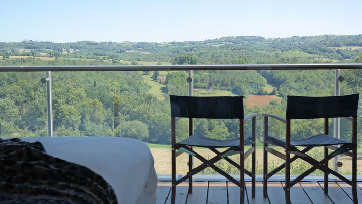 Villa Lascaux Schlafzimmer 3, Blick vom Bett aus