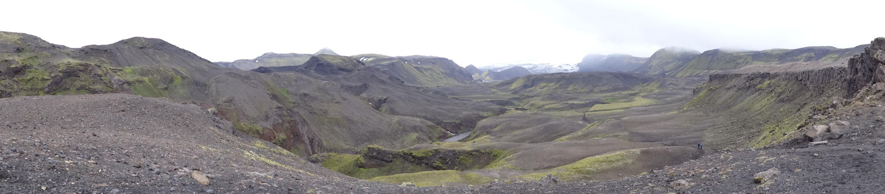 Island ist vielerorts von sehr karger Landschaft geprägt.
