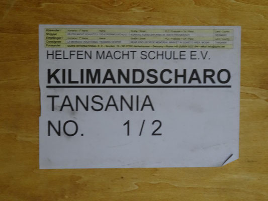 Ehemalige Verpackung für gespendete Computer aus der Kopernikusschule.