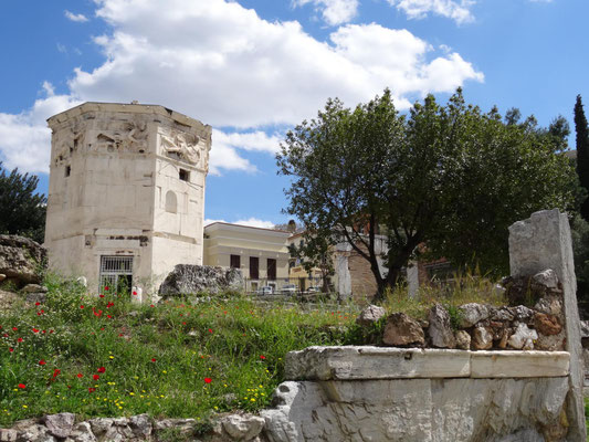 Der Turm der Winde beim römischen Marktplatz (Agora Romanum).