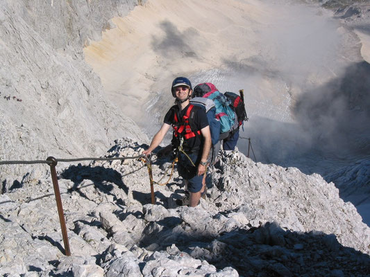 Auf dem Zugspitz-Klettersteig II (Foto: Maria Leidenberger)