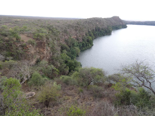 Die Grenze nach Kenia geht durch den Chalasee. 