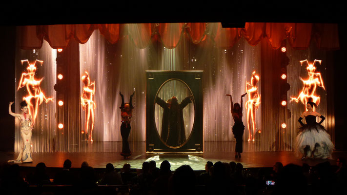 Mugler follies, Théâtre du Comédia, Paris, F, 2013