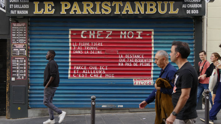 Graph, "Chez Moi...,"Rue des Petits Carreaux, 75002 Paris, F,