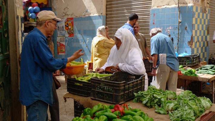 Marché, Quartier Haï Nars, Oran, Alg, P1020895.JPG
