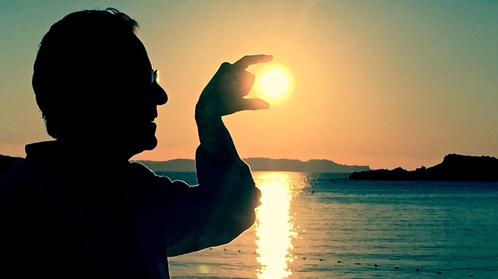 Alain, réglage soleil, Port Cros, F,  ©Mâ