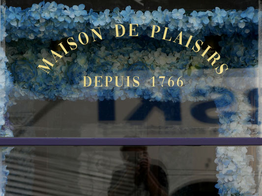 Autoportrait, "La Maison des plaisirs depuis 1766", Restaurant Lapérouse, 75006 Paris, F,