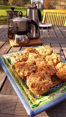 Leckere vegane Apfel-Streusel-Küchlein